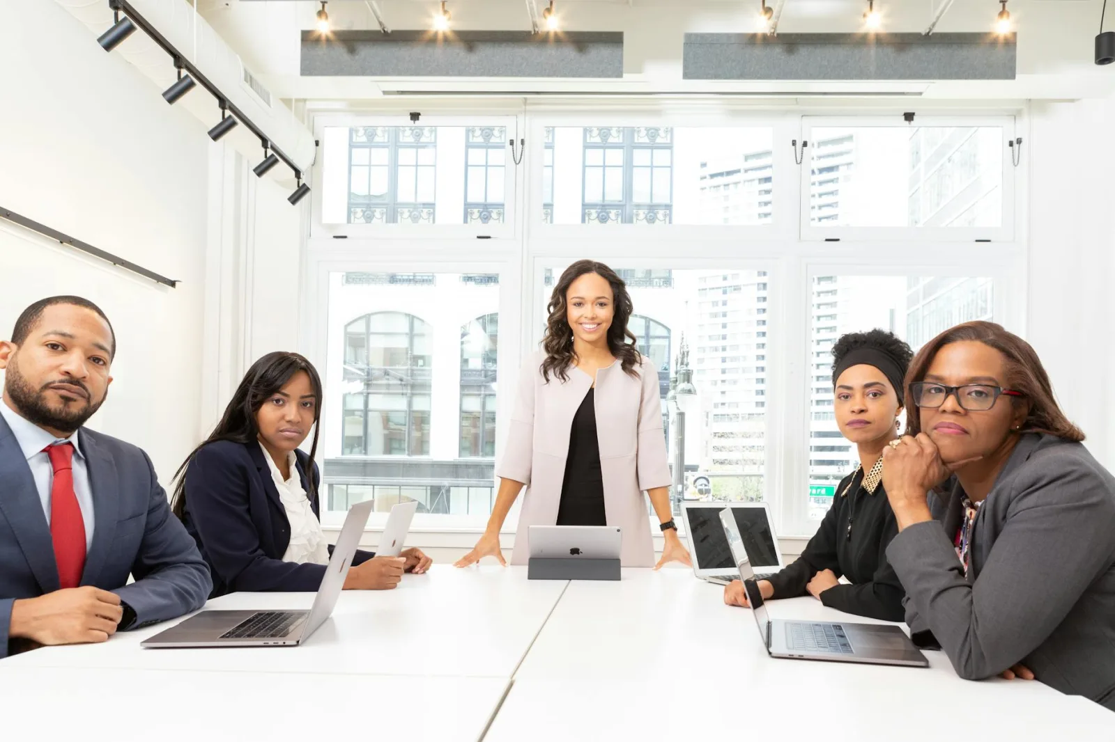 How to Start an AI Automation Agency in 2026: A Complete Guide